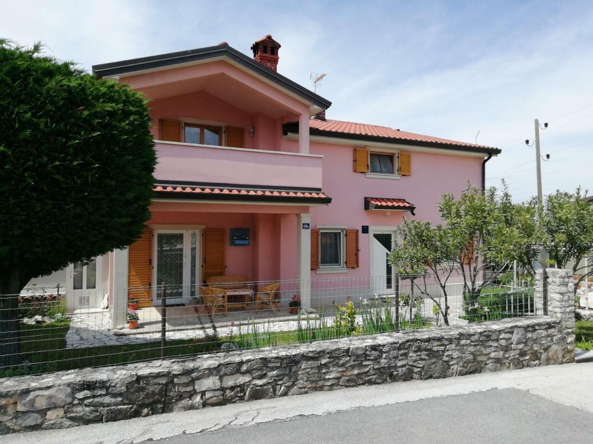 Apartmani Vesna Buje Exterior photo